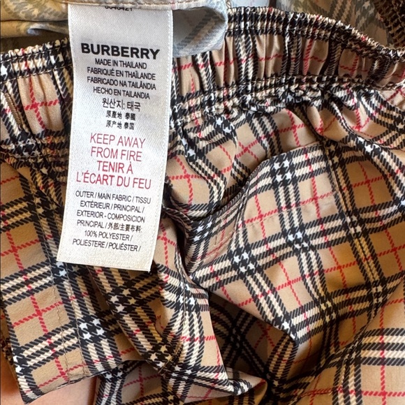 Burberry- Boys Vintage Beige, Black & Red Checkered Swim Shorts Trunks - Size:2T - Picture 6 of 6